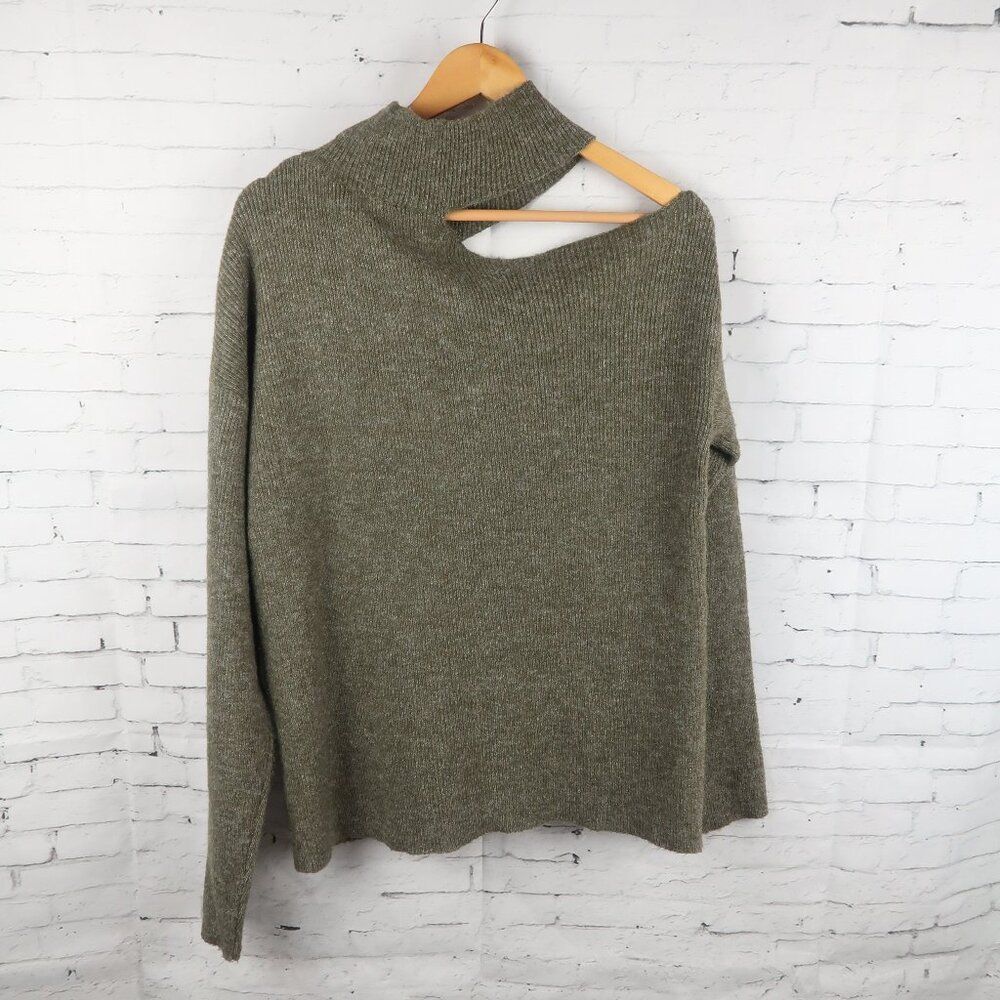 MYSTREE GREEN COLD SHOULDER LONG SLEEVE COWL NECK SWEATER SIZE LARGE